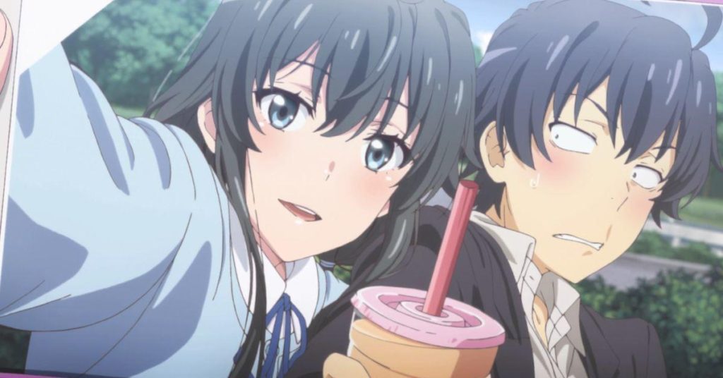 popular person falls in love with unpopular person romance anime