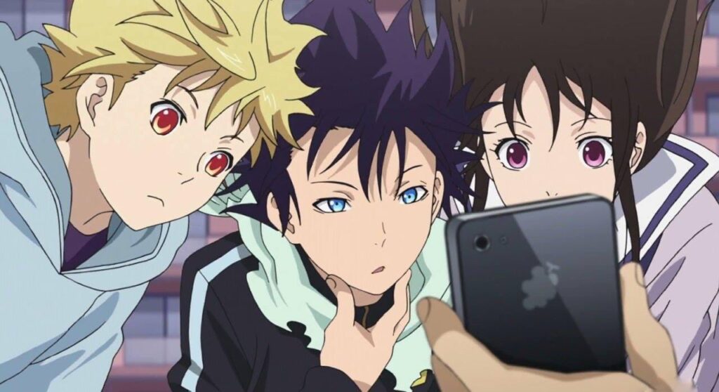 Yukine, Yato, and Hiyori falling while looking at a smartphone in the Noragami anime
